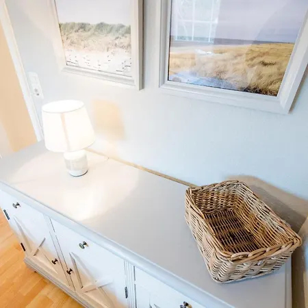 Haus Friesische Strasse 25a Whg 2 * Westerland